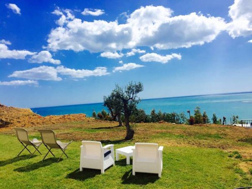 Villa I Giardini Di Limoni By Klabhouse Sciacca Bagian luar foto