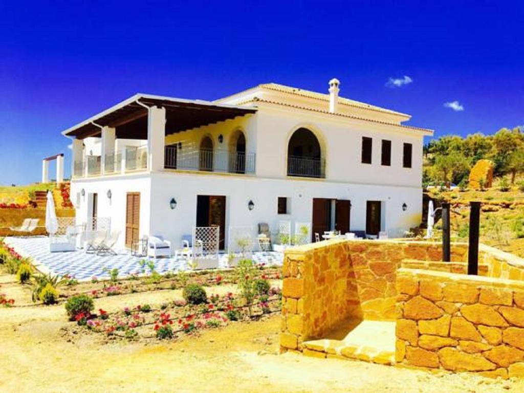 Villa I Giardini Di Limoni By Klabhouse Sciacca Bagian luar foto